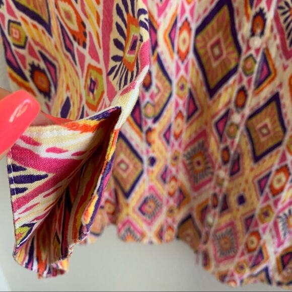 Chico's No Iron 100% Linen Geometric Top Chico's 2 - Large - Picture 5 of 12